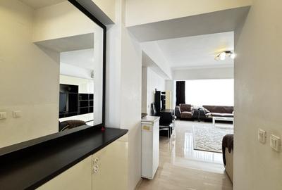 De vanzare 3 camere | Bd. Decebal | Etaj 2/8 | 92 mp | 2 bai - 6