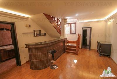 Casă individuală cu 11 camere cu Teren 260 Mp în Dorobanți - 1