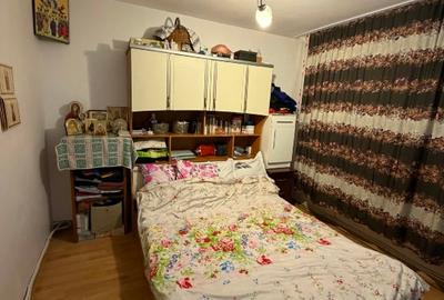 Apartament cu 3 camere decomandat în Sud - 1