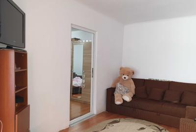Casă cu 4 camere în Exterior Vest - 9