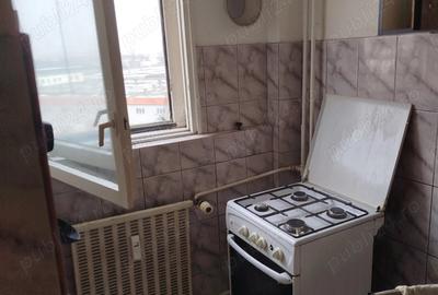 Garsonieră semidecomandată în Titan - 2