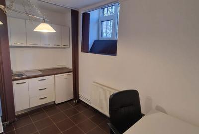 Apartament cu 2 camere decomandat în Central - 6