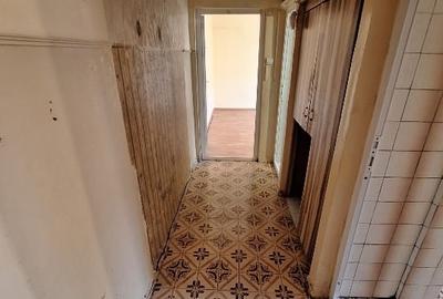 Apartament cu 3 camere semidecomandat în Tomis III - 3