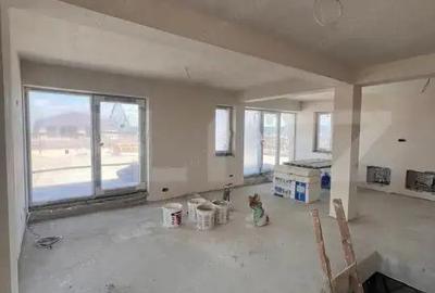 Penthouse de vanzare, cu 3 camere, 90 mp, zona Calea Surii Mici - 3