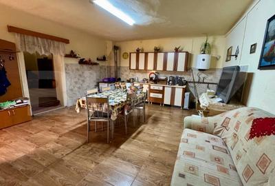 Casa  de vanzare, 3 camere, 86 mp - langa piata Cibin - 9