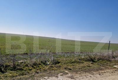 Teren intravilan cu o suprafata 1500 mp in zona Metro - 7