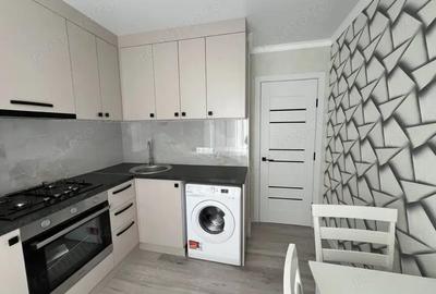 Apartament cu 2 camere decomandat în Giurgiului