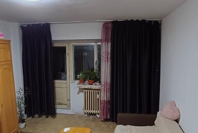 Garsonieră decomandată în Rahova - 9