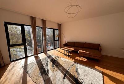 Vanzare apartament 3 camere Lux Voluntari