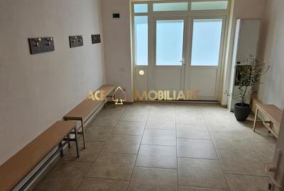 Casă individuală cu 7 camere cu Canalizare în Popești-Leordeni - 6