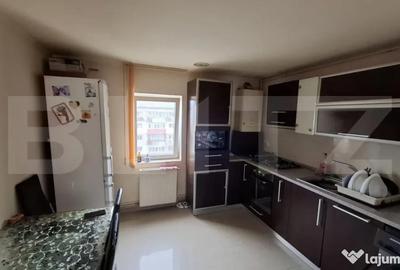 Apartament cu 3 camere decomandat în Central - 7