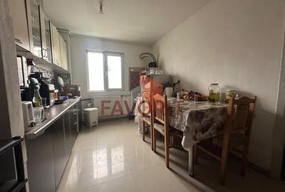 Apartament cu 3 camere în Gheorghe Lazăr - 5
