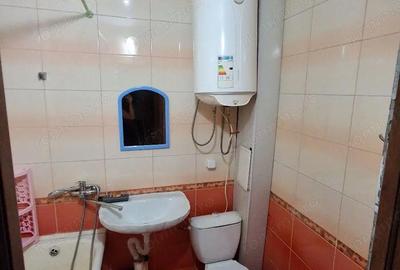 Apartament cu 2 camere în Complex Studențesc