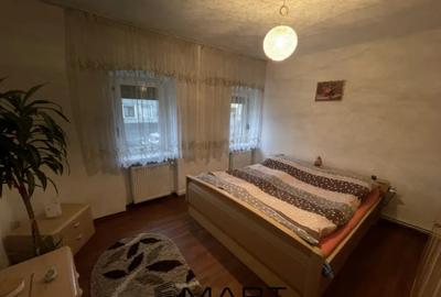 Casă cu 5 camere cu Canalizare în Turnișor