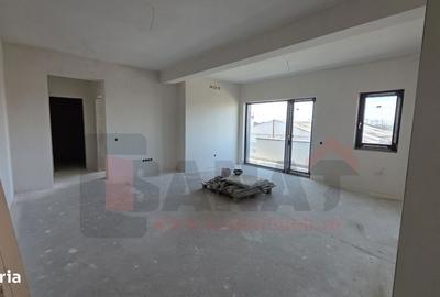 Apartament cu 3 camere în Central - 11