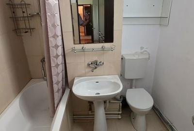 Apartament cu 3 camere în Central - 14