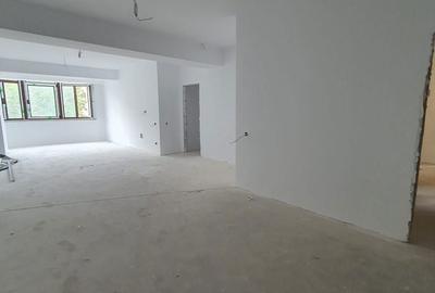 Apartament cu 3 camere în Eminescu - 11