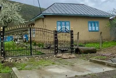 Casă cu 4 camere cu Teren 2000 Mp în Slava Cercheză - 5