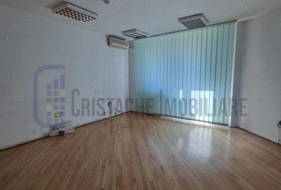 Birou 3 camere, decomandat, nemobilat, Na?iunile Unite - 1