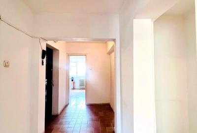 Apartament cu 3 camere în P-ța Unirii - 5