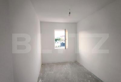 Casă cu 4 camere cu Teren 300 Mp în Central - 6