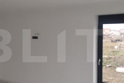 Casă cu 4 camere cu Teren 500 Mp în Cihei - 11