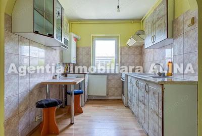 Garsoniera in Deva, zona Gojdu, Str. Duiliu Zamfirescu, decomandata, 28 mp, etaj 4... - 2