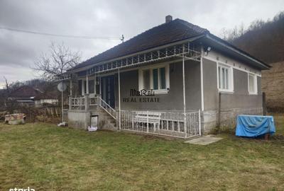 Casă cu 3 camere în Central - 9