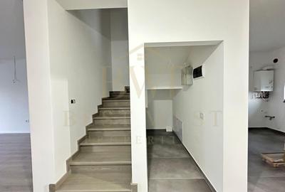 Duplex 1/2, 4 camere, 3 băi, la strada principală Mosnita Veche - 7