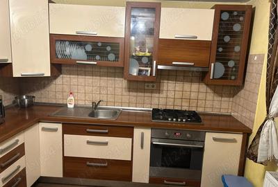 Casă cu 4 camere în Central - 8