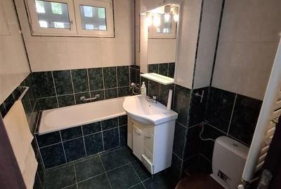 Apartament cu 3 camere semidecomandat în Circumvalațiunii - 17