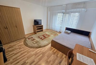 Garsonieră decomandată, mobilată în Unirii - 2