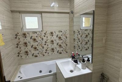 Apartament cu 3 camere decomandat în Central - 4