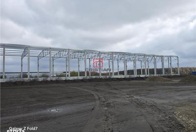Spațiu comercial, de 5,200 mp, în Central - 3