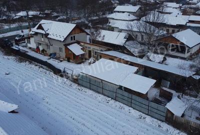 Casă în Lacurile - 2