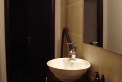 Garsonieră circulară, mobilată în Tei - 11