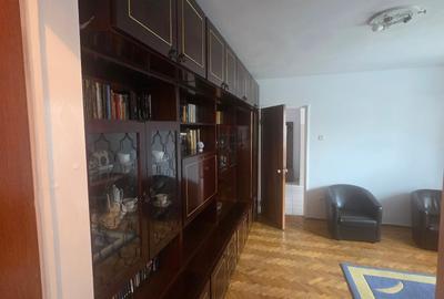 Inchiriez apartament 2 camere - 3