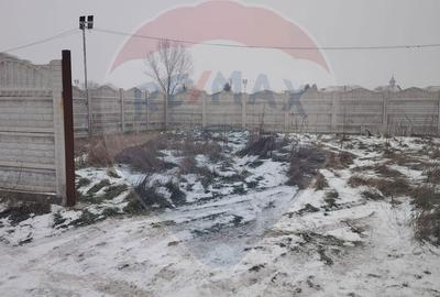 Spațiu comercial, în Pielești