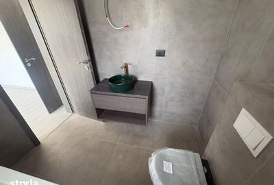Casă cu 3 camere cu Teren 150 Mp în Central - 10