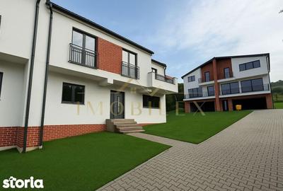 Casă cu 4 camere cu Teren 300 Mp în Chinteni