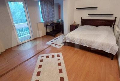 Vila, 10 camere, 580 mp, zona Cartier Albert - 9