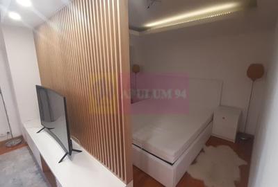 Apartament cu 3 camere semidecomandat, mobilat în P-ța Romană - 33