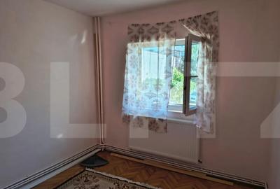Apartament de vanzare, cu 2 camere, la parter, 54 mp, zona F - 2