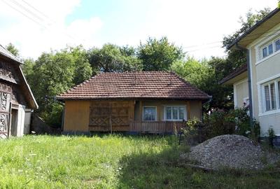 Casă cu 4 camere decomandat în Central - 4