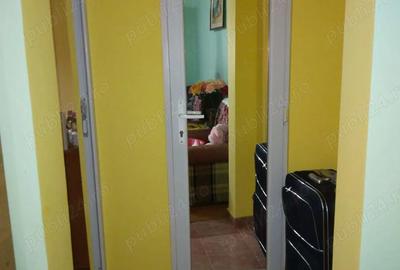 Vanzare Apart. 2 cam. cf.2, et.3 fara balcon, supraf. de 35.mp., mobilat si utilat, in Zona Apollo. - 6