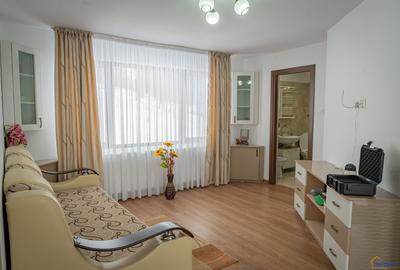 Vrei o casa mica la tara, cu tot confortul din oras? Oportunitate in Stanesti! - 4