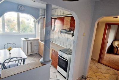 Apartament cu 3 camere de inchiriat in zona Aurel Vlaicu - 2