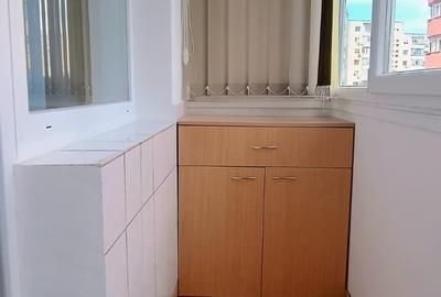 Apartament cu 2 camere semidecomandat, mobilat în 13 Septembrie - 13