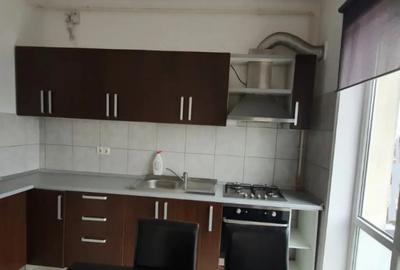 Apartament cu 3 camere decomandat în Nord - 1