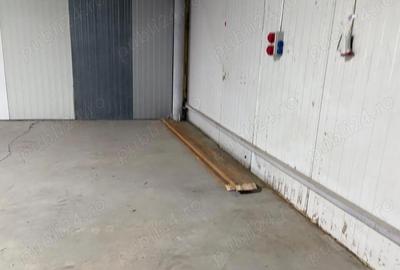 Spațiu comercial, de 300 mp, în Central - 7
